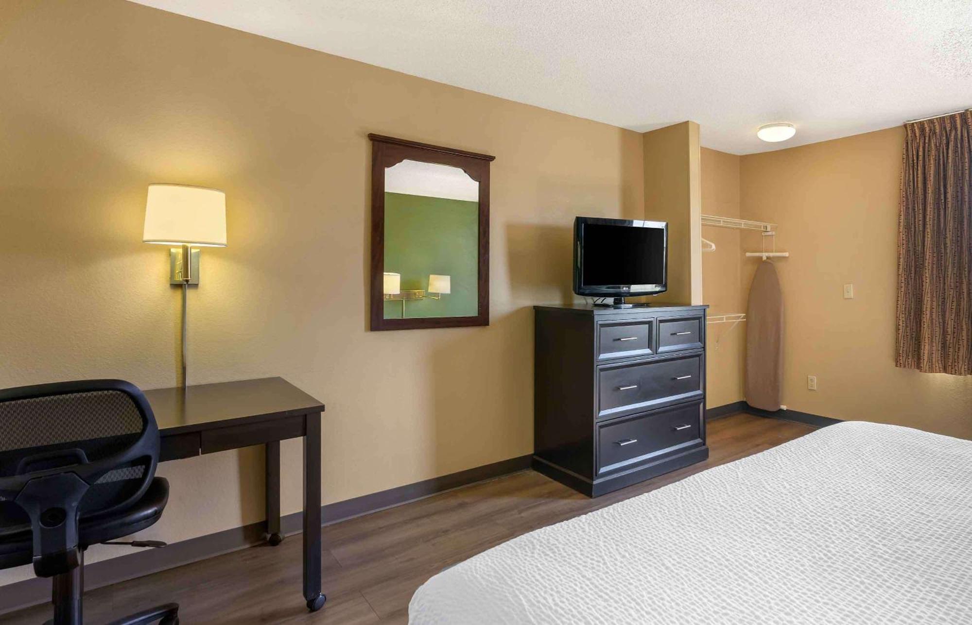 Extended America - Worth - View Hotel